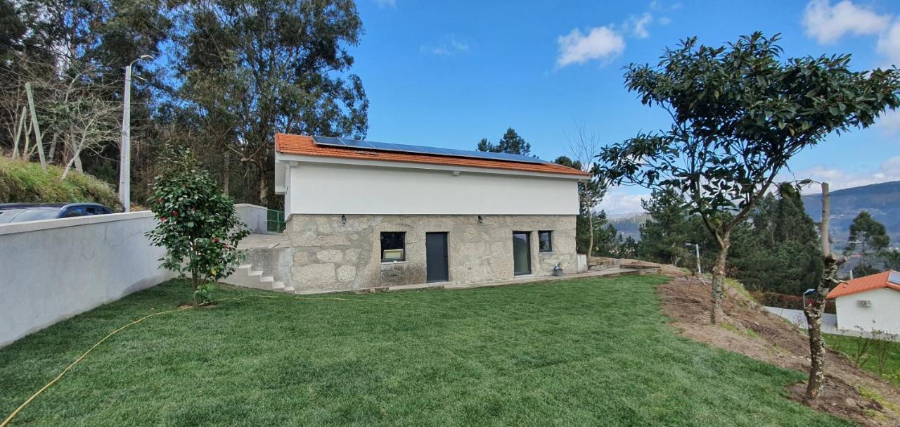 Quinta Da Tormenta -14 Pessoas- Cabeceiras De Basto 2 Casas E Piscina Privada Villa Exterior photo